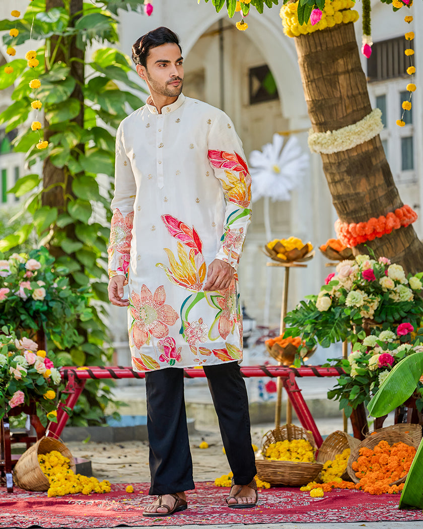 Noir Petal Ivory Embroidered Kurta