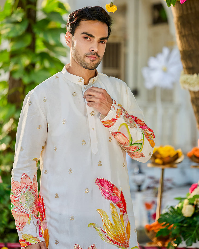 Noir Petal Ivory Embroidered Kurta