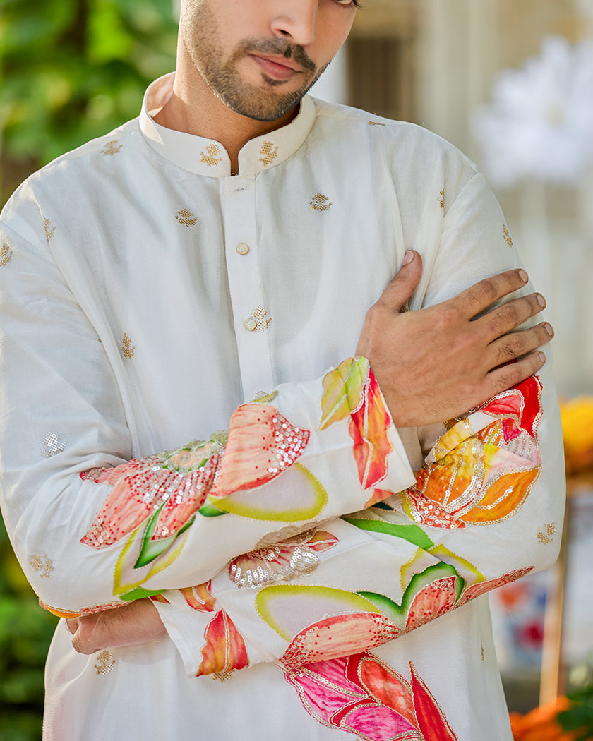 Noir Petal Ivory Embroidered Kurta