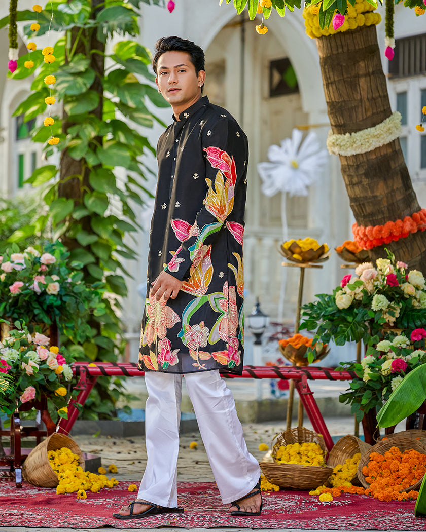 Midnight Bloom Black Embroidered Kurta