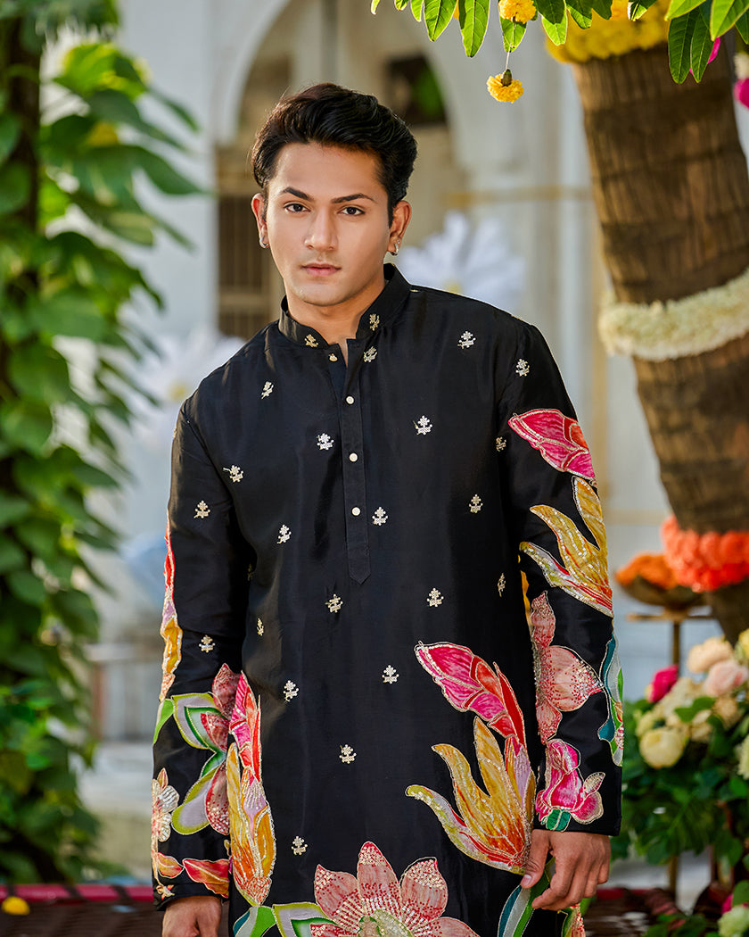 Midnight Bloom Black Embroidered Kurta