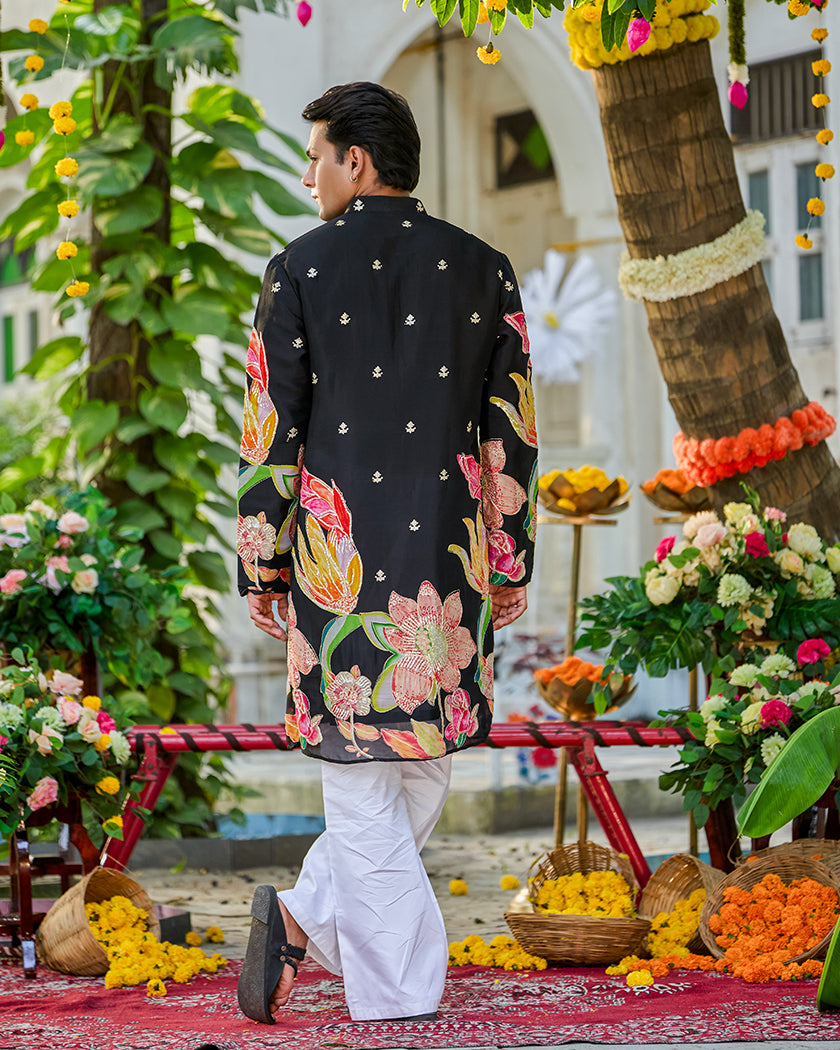 Midnight Bloom Black Embroidered Kurta