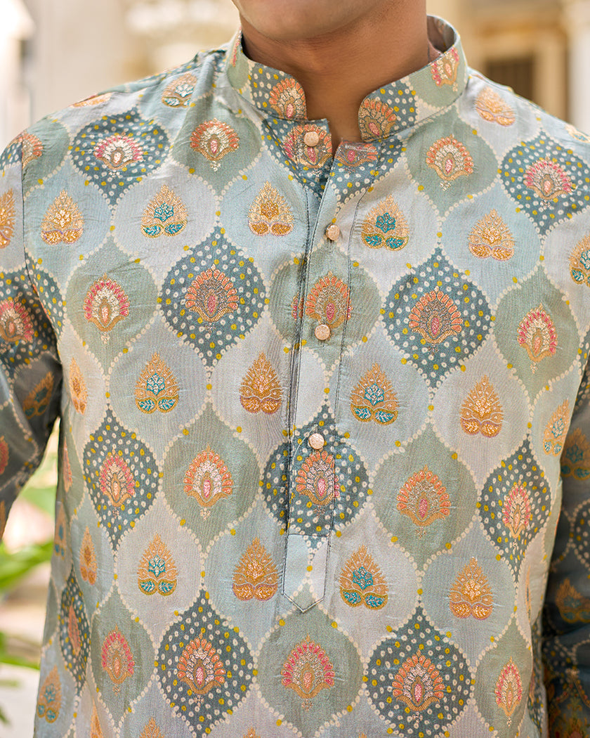 Grey Bandhani Jacquard Embroidered Kurta.