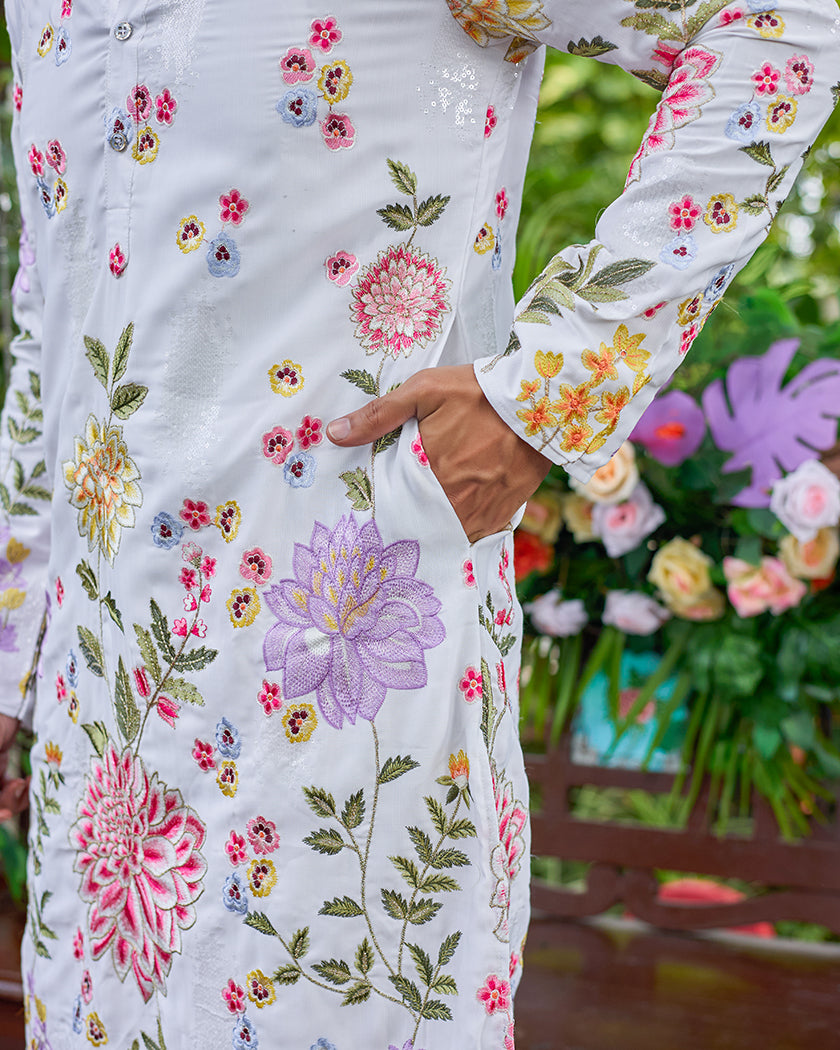 Floral Muse White Embroidered Kurta Set