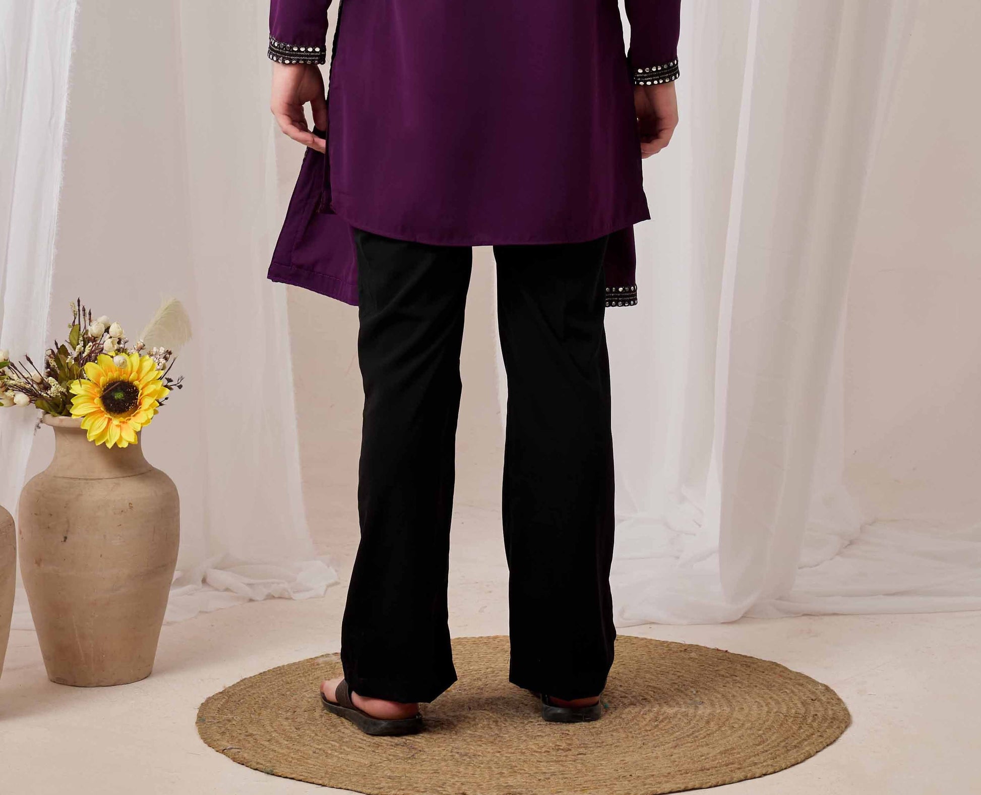 Bell-Bottom Pant. (Black)