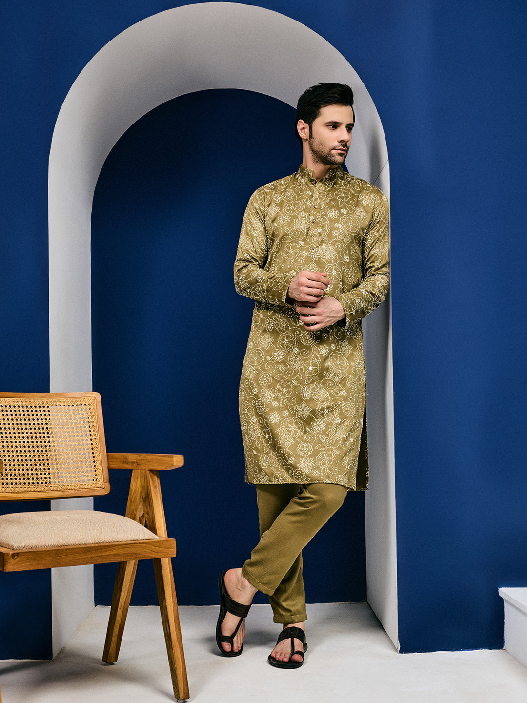 Roohani Olive Mehendi Floral Printed Kurta With Pant Set