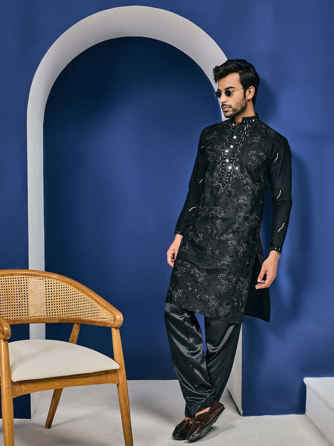Roshni Black Real Mirror Neck Kurta With Sequins Embroidery Kurta Set