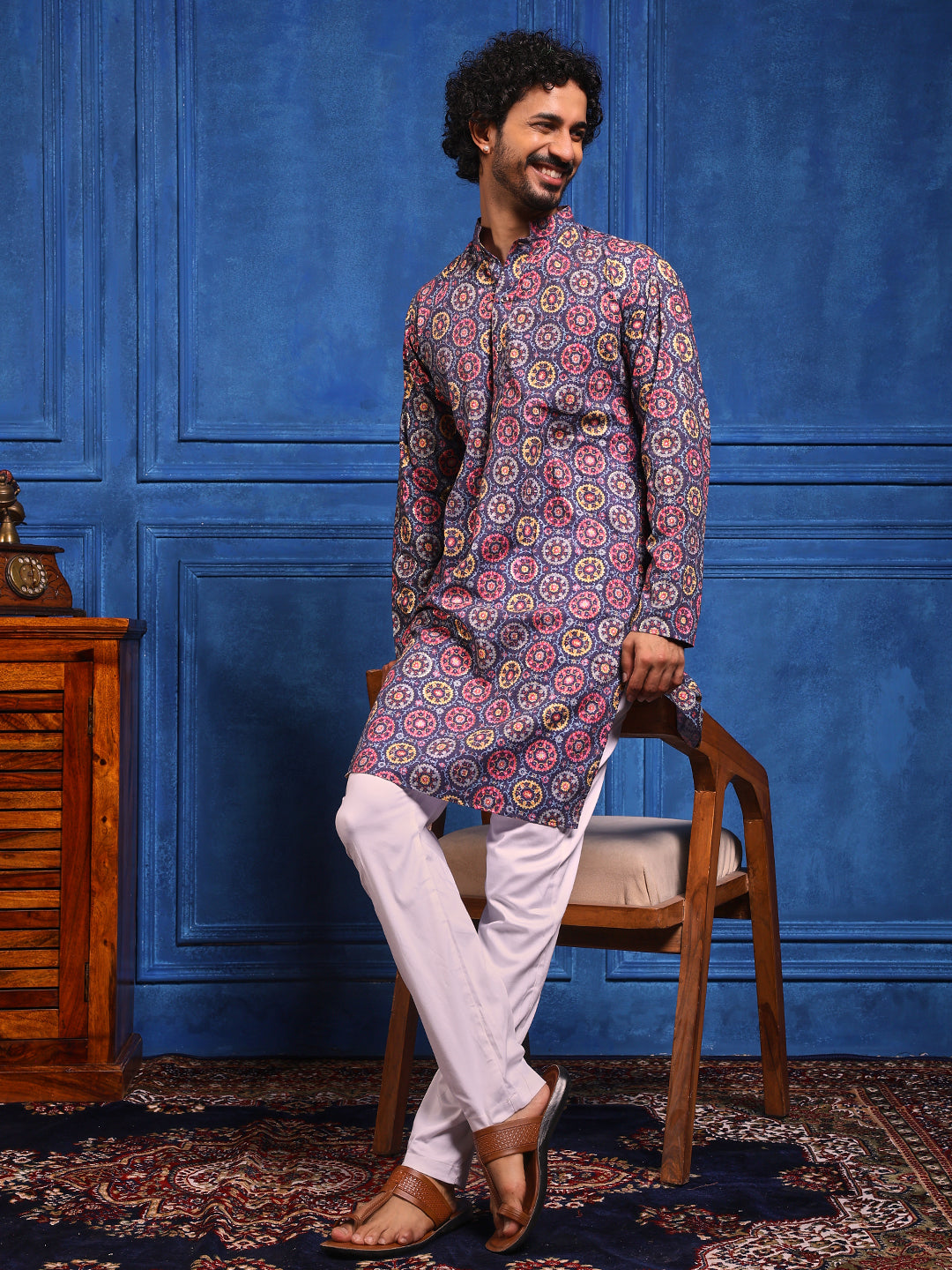 Navy Blue Multicolored Printed Linen Kurta