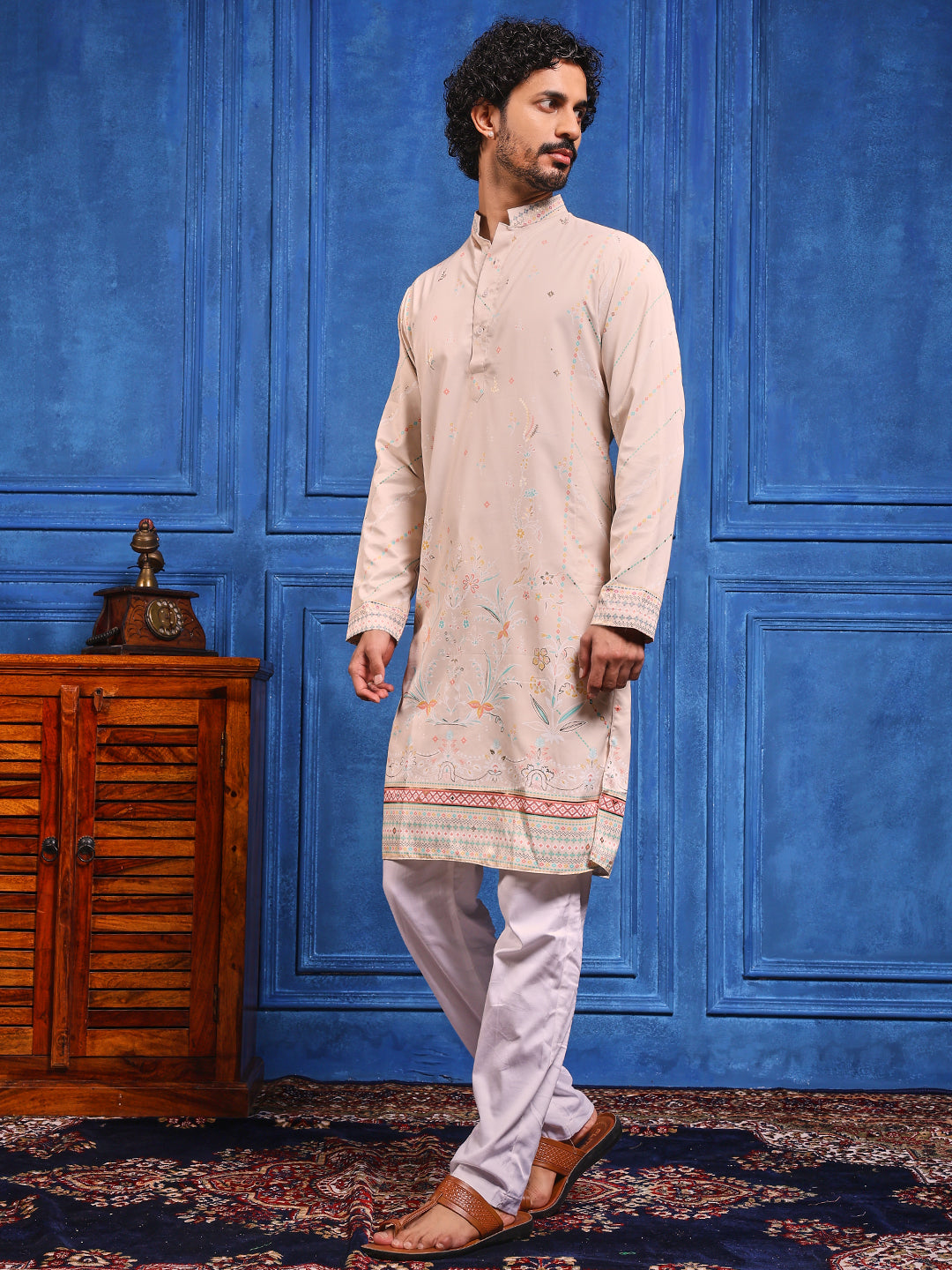 Off White Foil Print On Cotton Satin Kurta