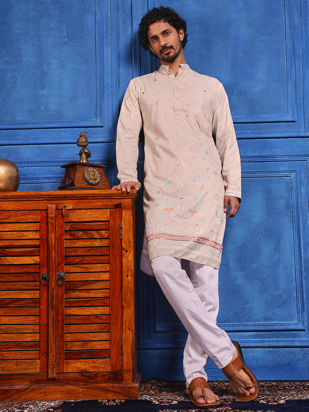 Off White Foil Print On Cotton Satin Kurta