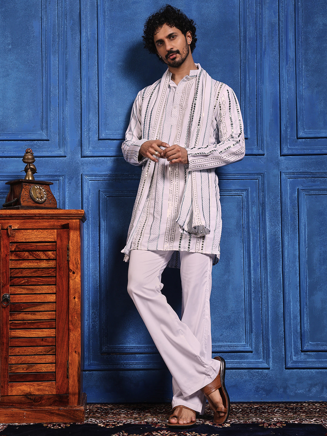 Rang Leheriya Grey Foiled Mirror Striped Work SHORT Kurta + dupatta set.