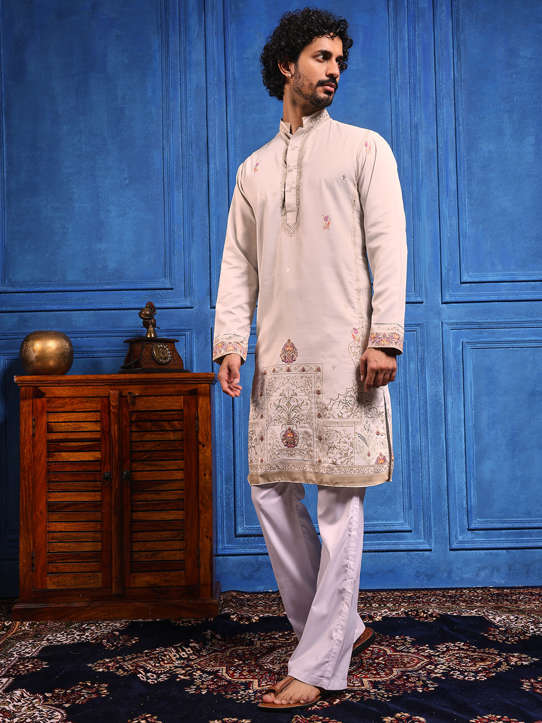 Cream Colored Foil Print On Cotton Satin Kurta