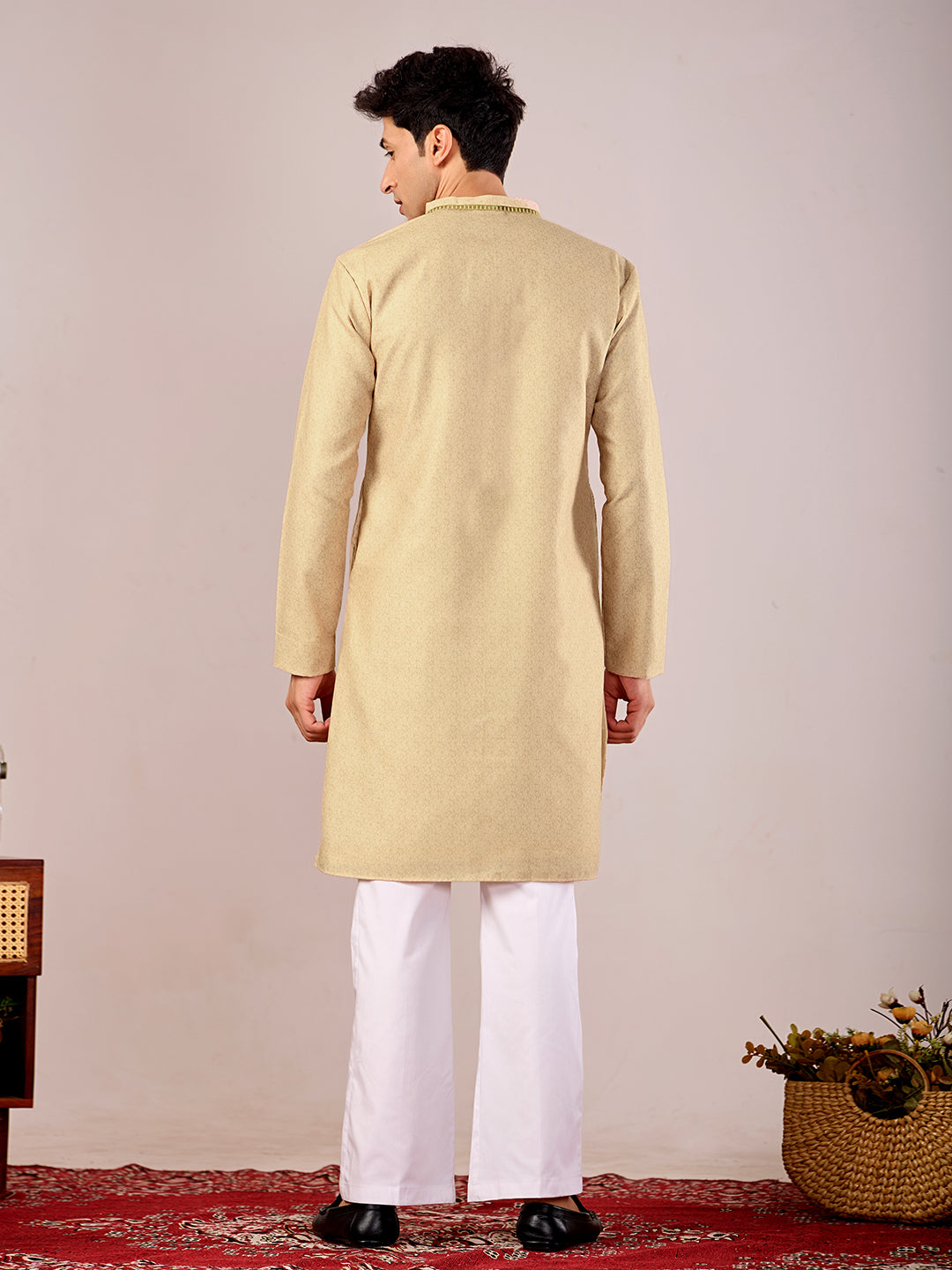 The Swarn Linen Kurta (Cream Gold).