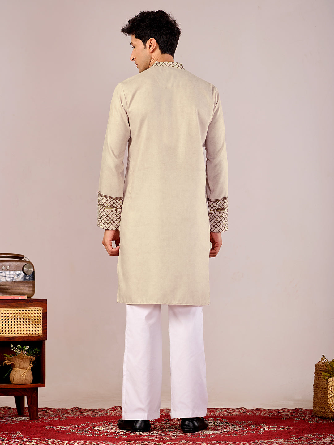 The Zafar Linen Kurta (Beige Chevron)