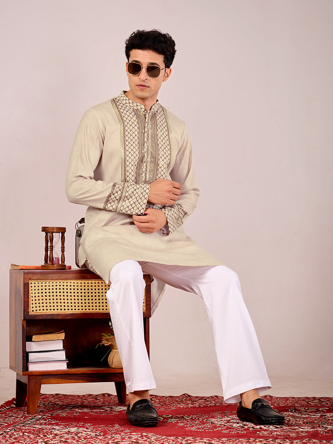 The Zafar Linen Kurta (Beige Chevron)