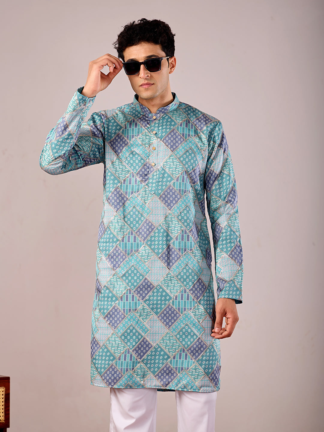 The Qila Embroidered Kurta (Teal Blue Geometric)