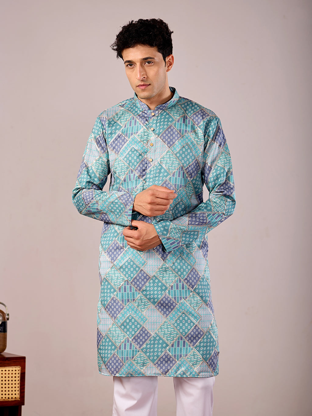 The Qila Embroidered Kurta (Teal Blue Geometric)