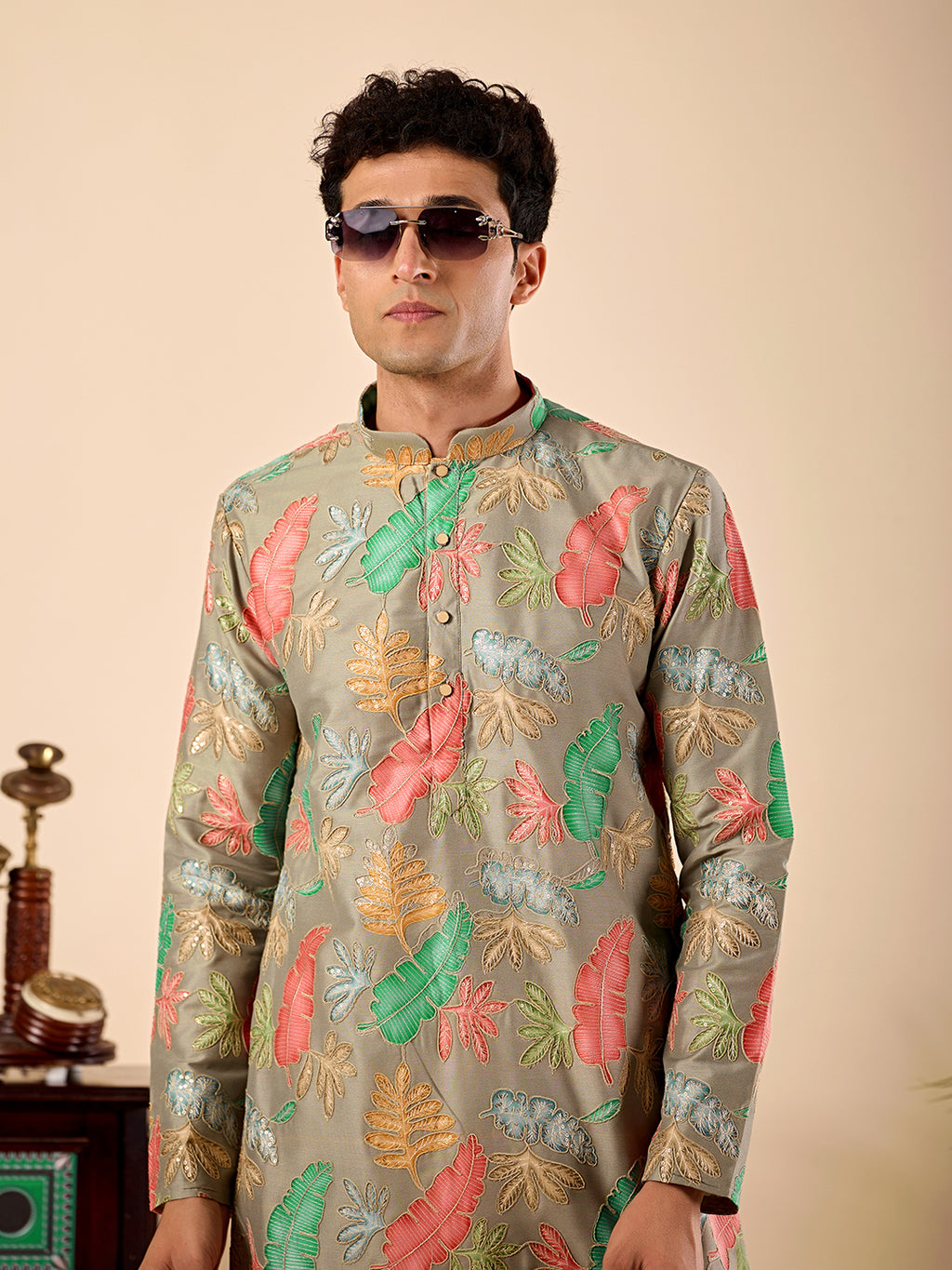 The Firdaus Embroidered Kurta (Olive Green Botanical)