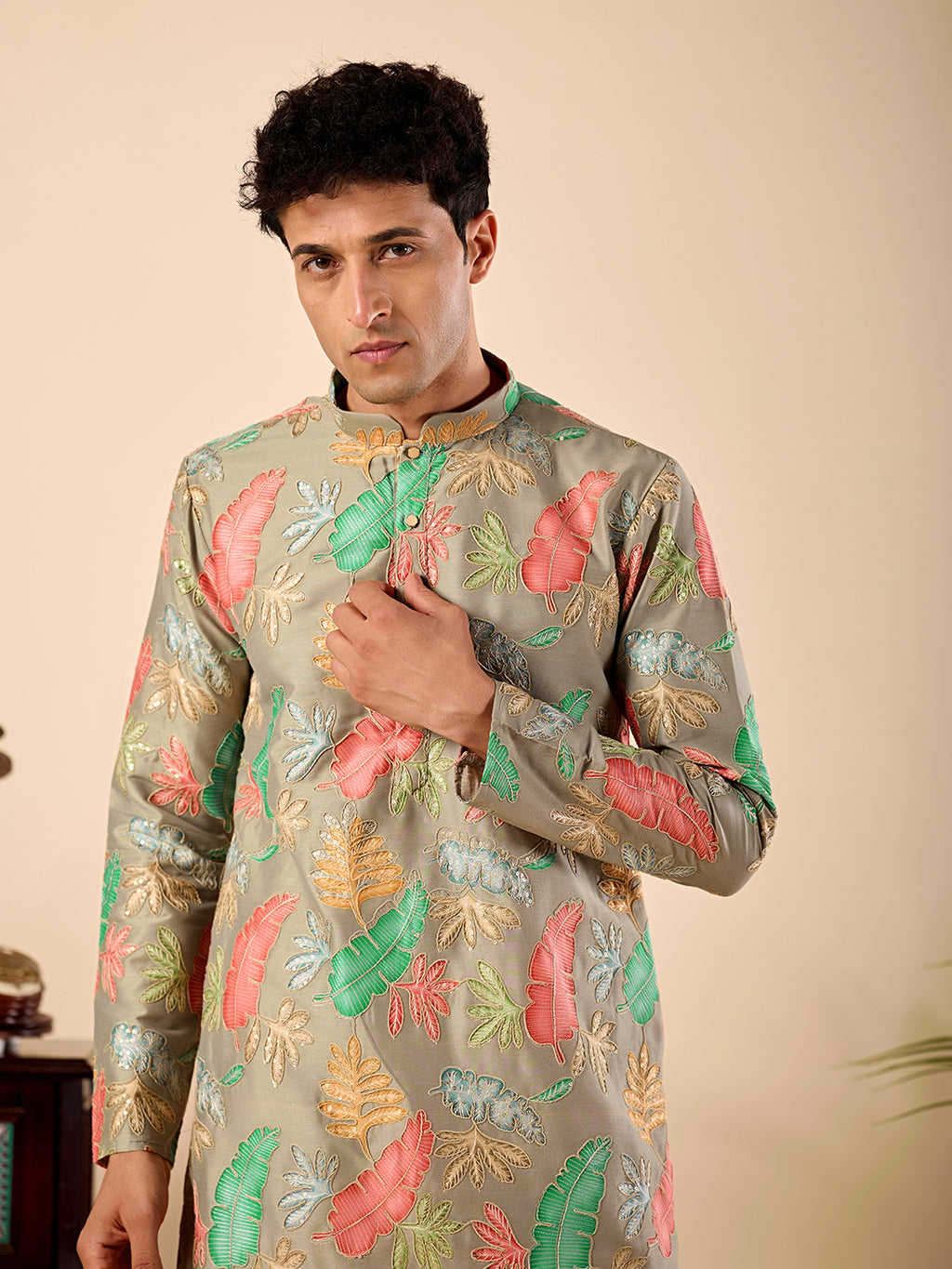 The Firdaus Embroidered Kurta (Olive Green Botanical)