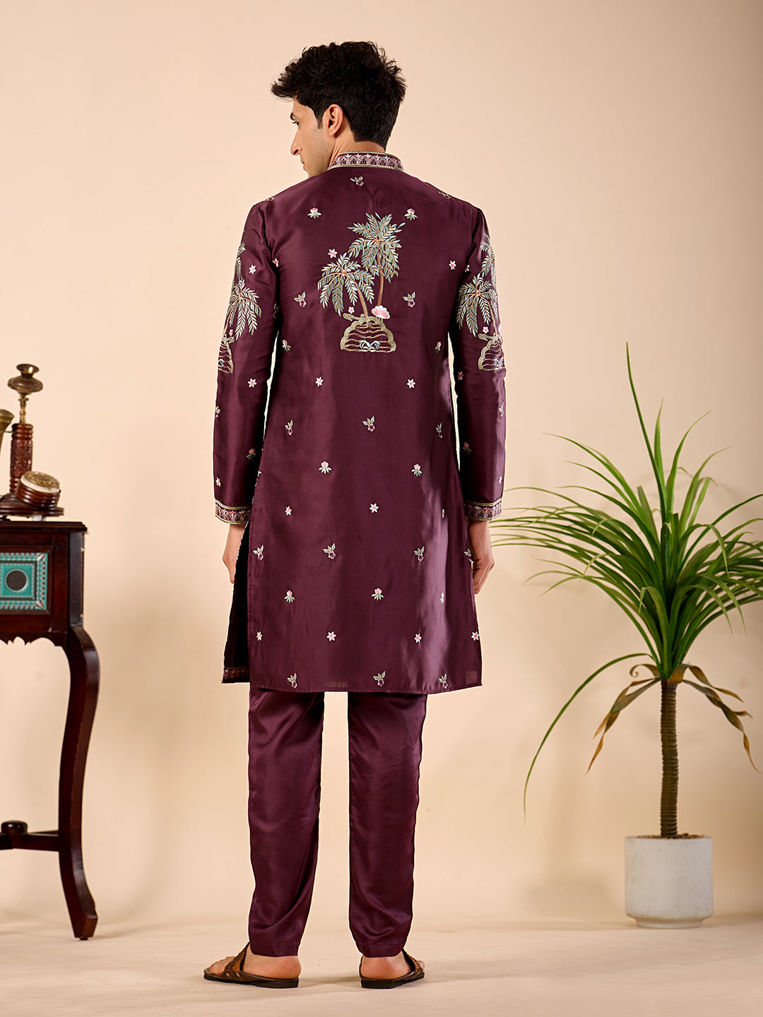 Midnight Island Kurta (Dark Burgundy).