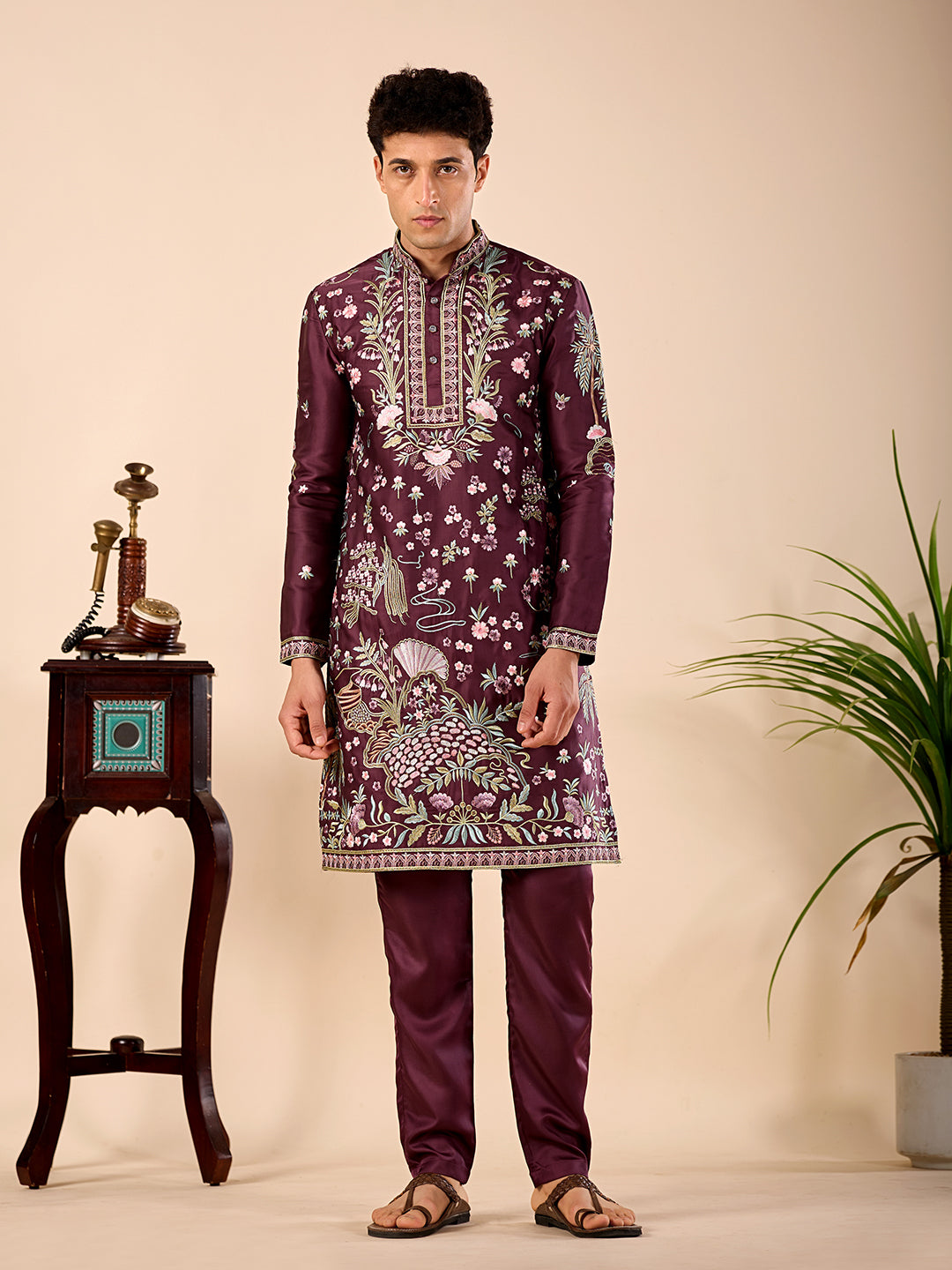Midnight Island Kurta (Dark Burgundy).