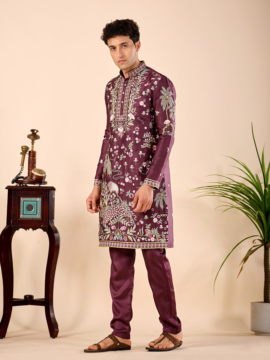 Midnight Island Kurta (Dark Burgundy).