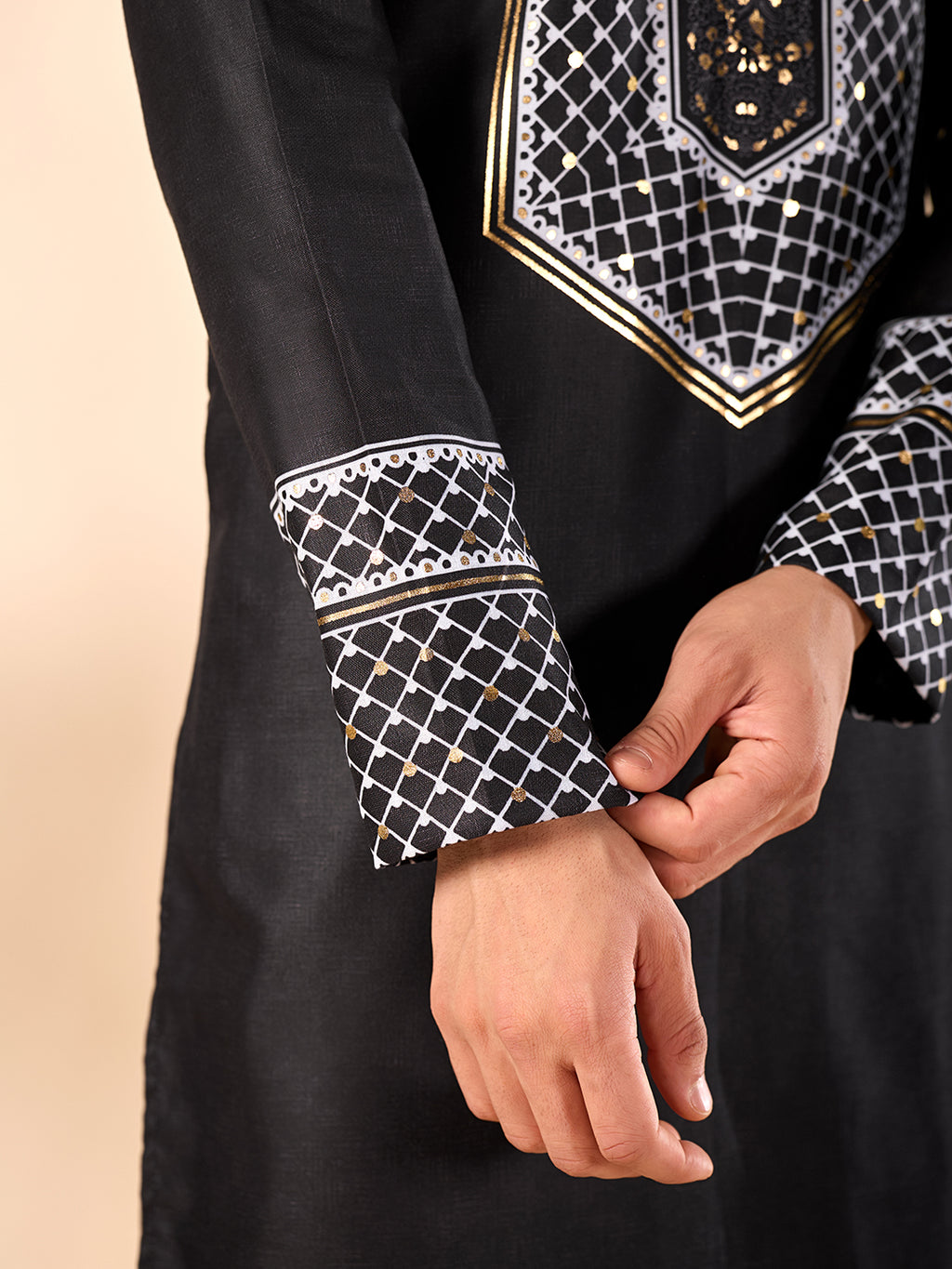 The Zafar Linen Kurta (Black Geometric)