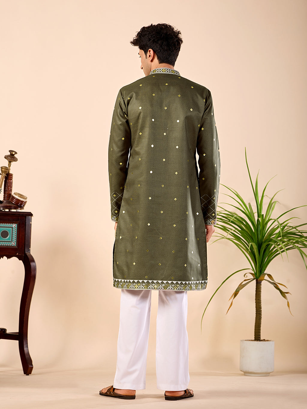 The Zafar Linen Kurta (Olive Green Geometric)