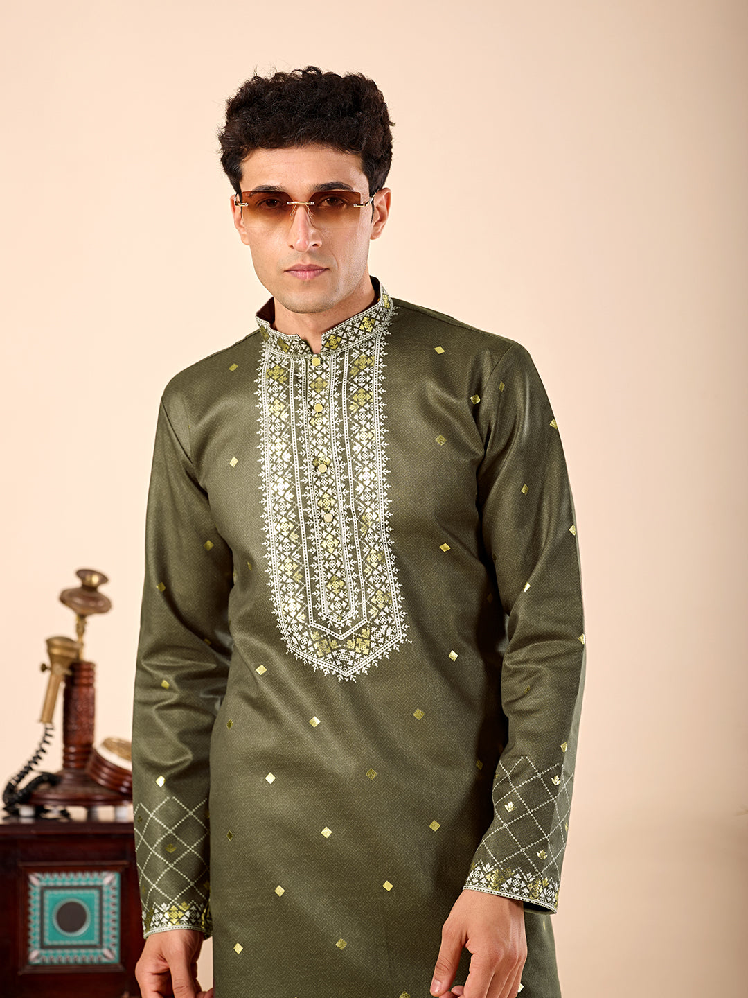 The Zafar Linen Kurta (Olive Green Geometric)