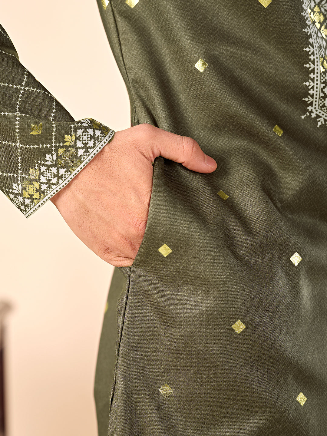 The Zafar Linen Kurta (Olive Green Geometric)