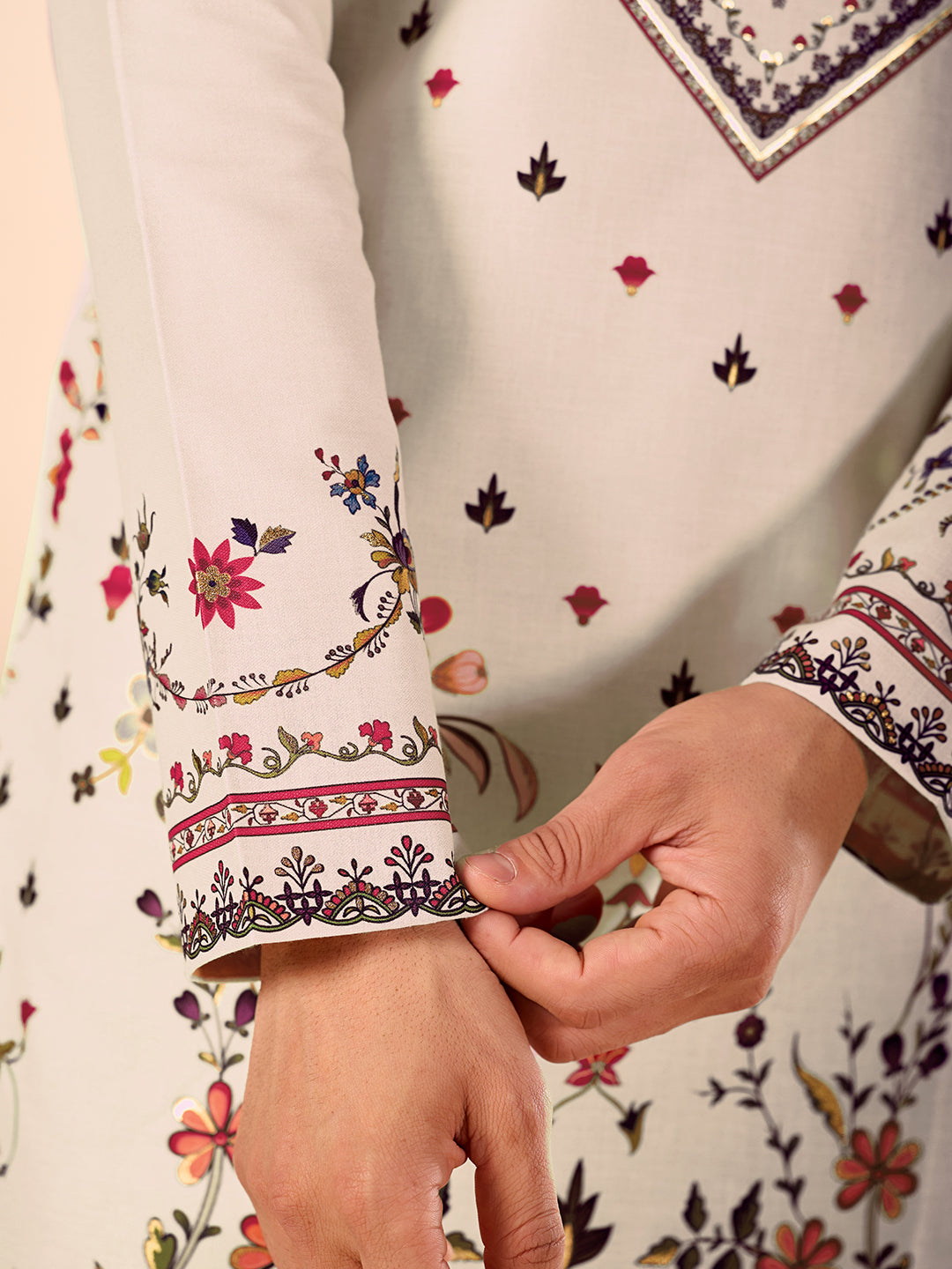 The Mehtab Linen Kurta (Royal cream)