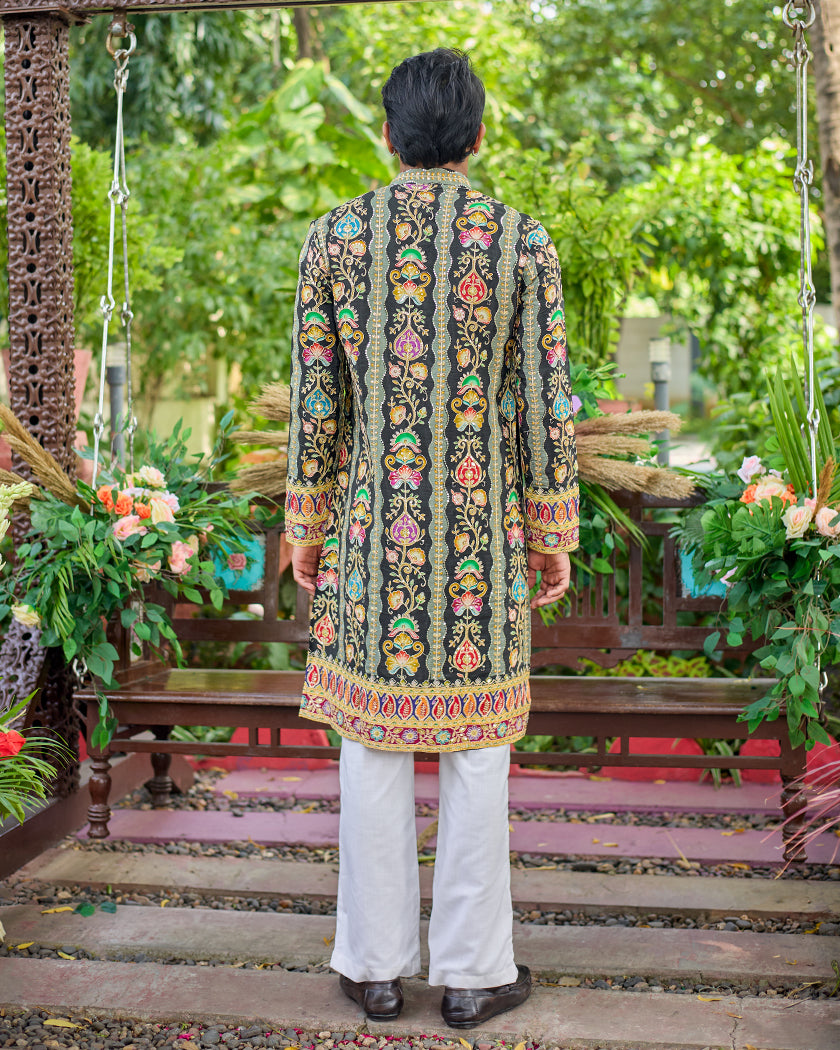 Tapestry Regal Black Kurta