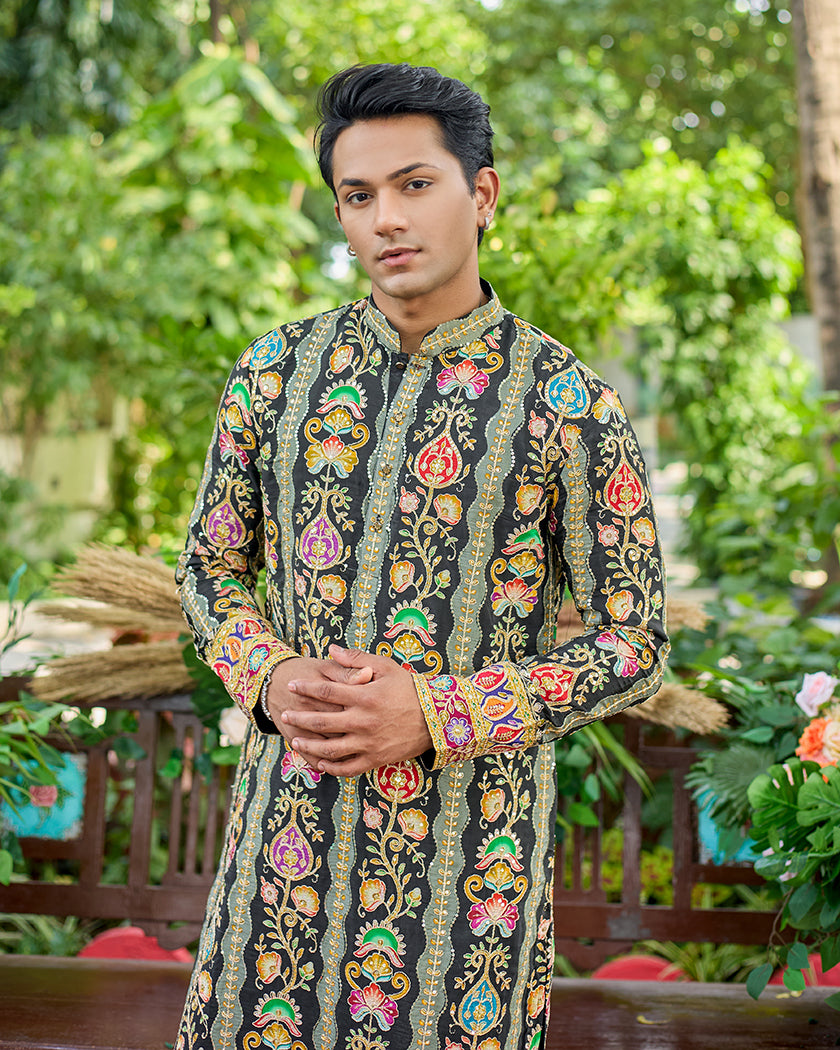 Tapestry Regal Black Kurta
