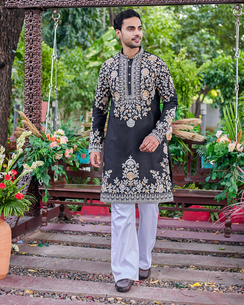 Noir Majesty Embroidered Black Kurta