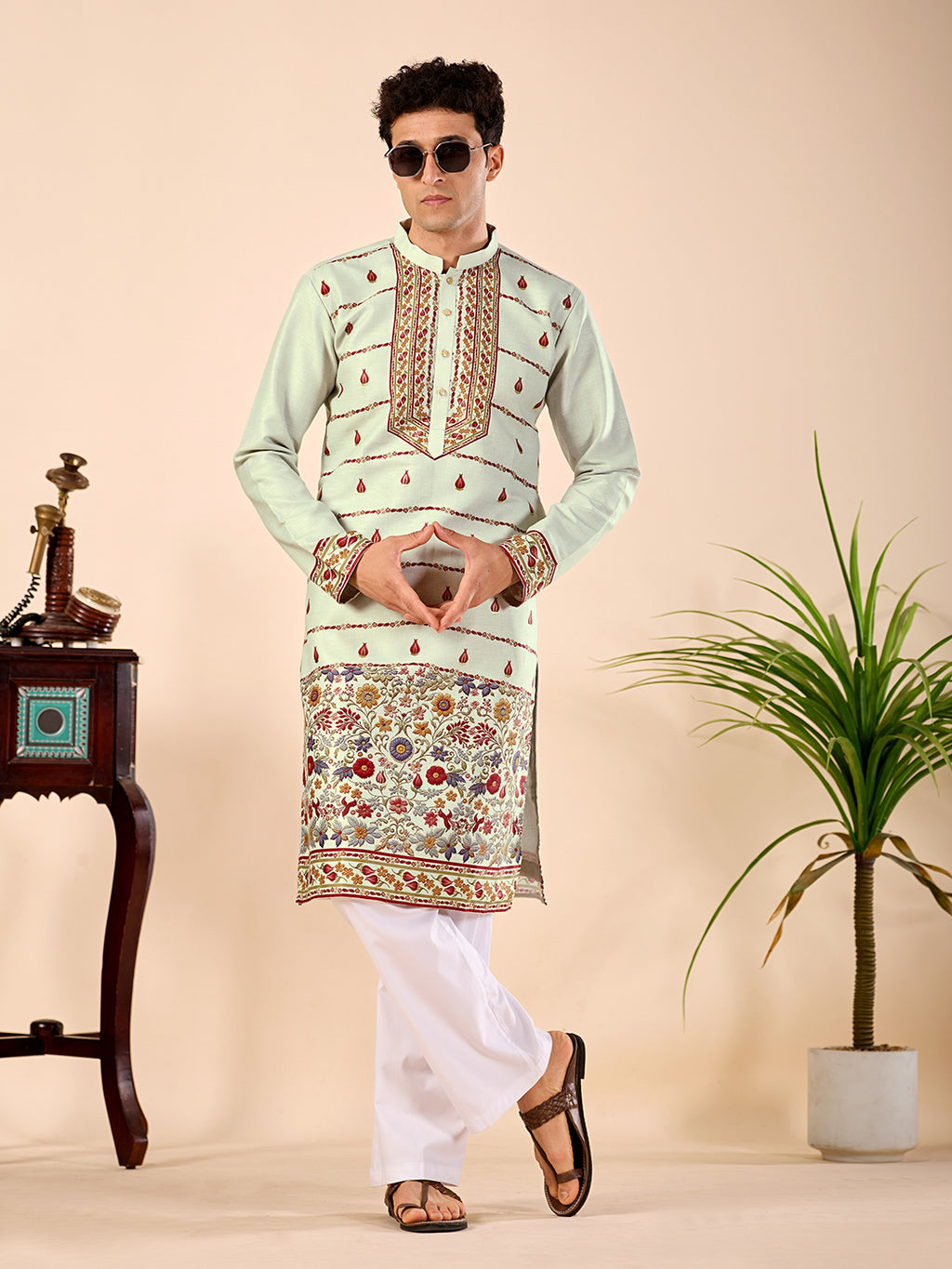 The Shahan Linen Kurta (Mint Green Floral)