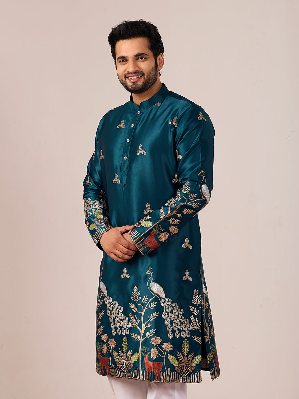 Mayur Baag Navy Blue Kurta-pant set.