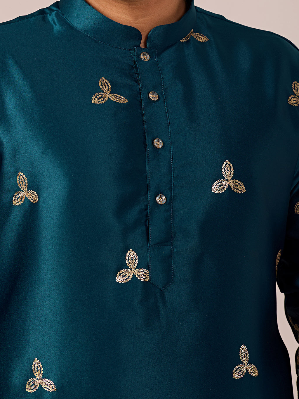 Mayur Baag Navy Blue Kurta-pant set.