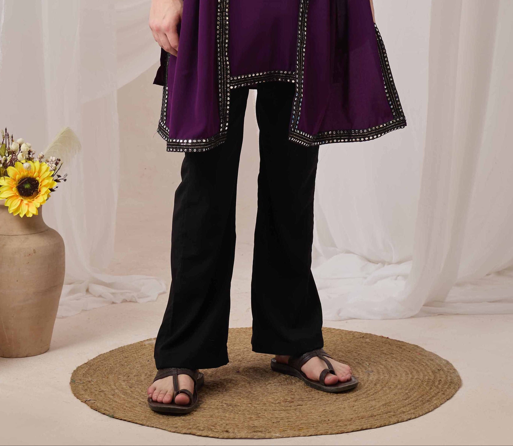 Bell-Bottom Pant. (Black)