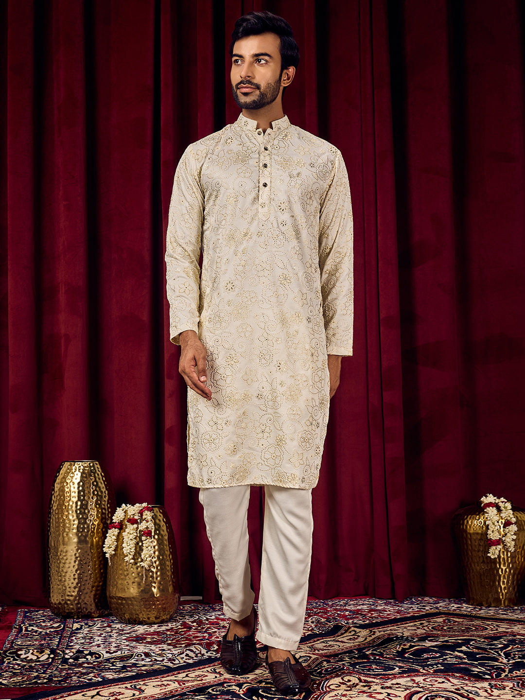 Roohani ivory-white Floral Printed Kurta With Pant Set