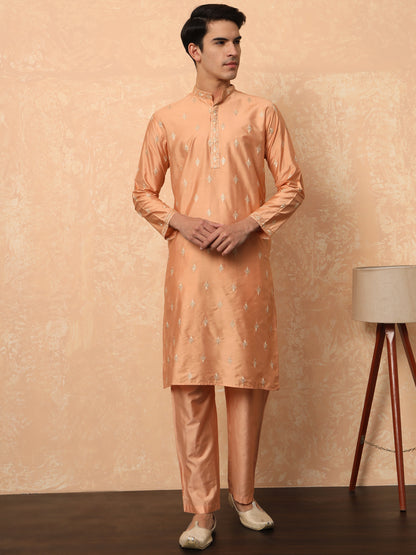 Metallic Peach Kurta Set With Golden Thread Work Butta And Collar