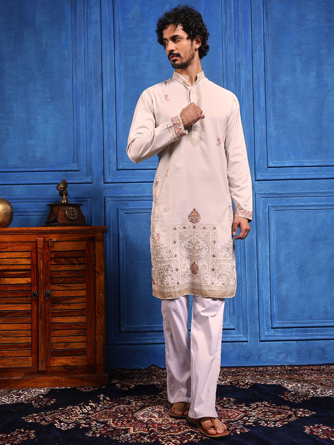 Cream Colored Foil Print On Cotton Satin Kurta