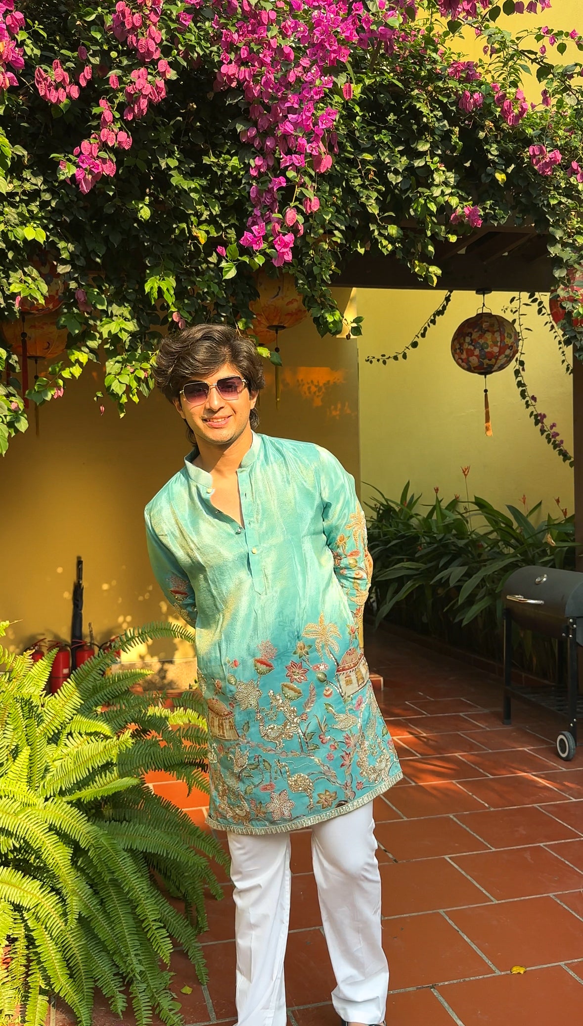 The Darbar Embroidered Kurta (Turquoise Blue)