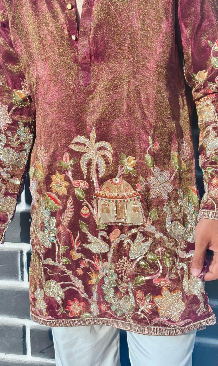 The Darbar Embroidered Kurta (Maroon Scenic)