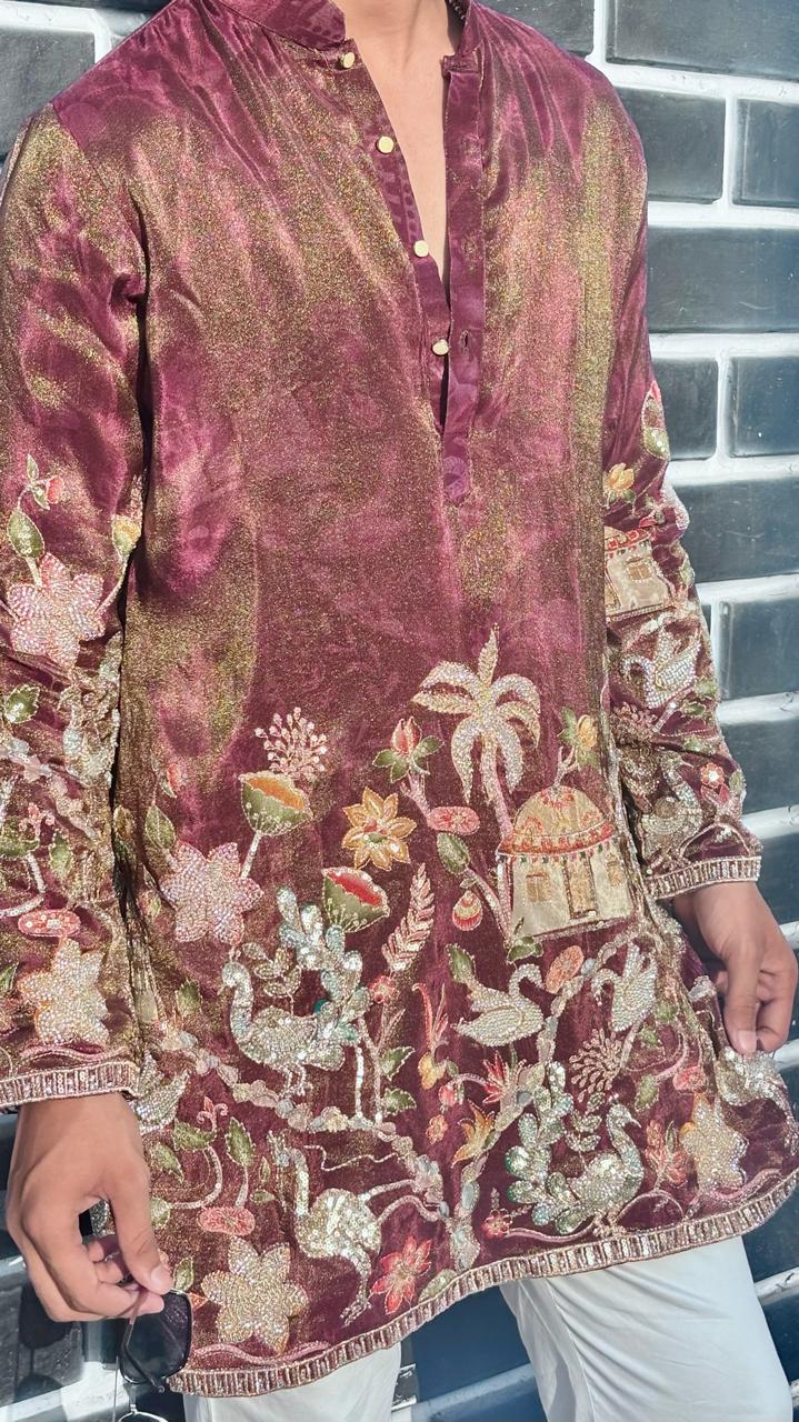 The Darbar Embroidered Kurta (Maroon Scenic)