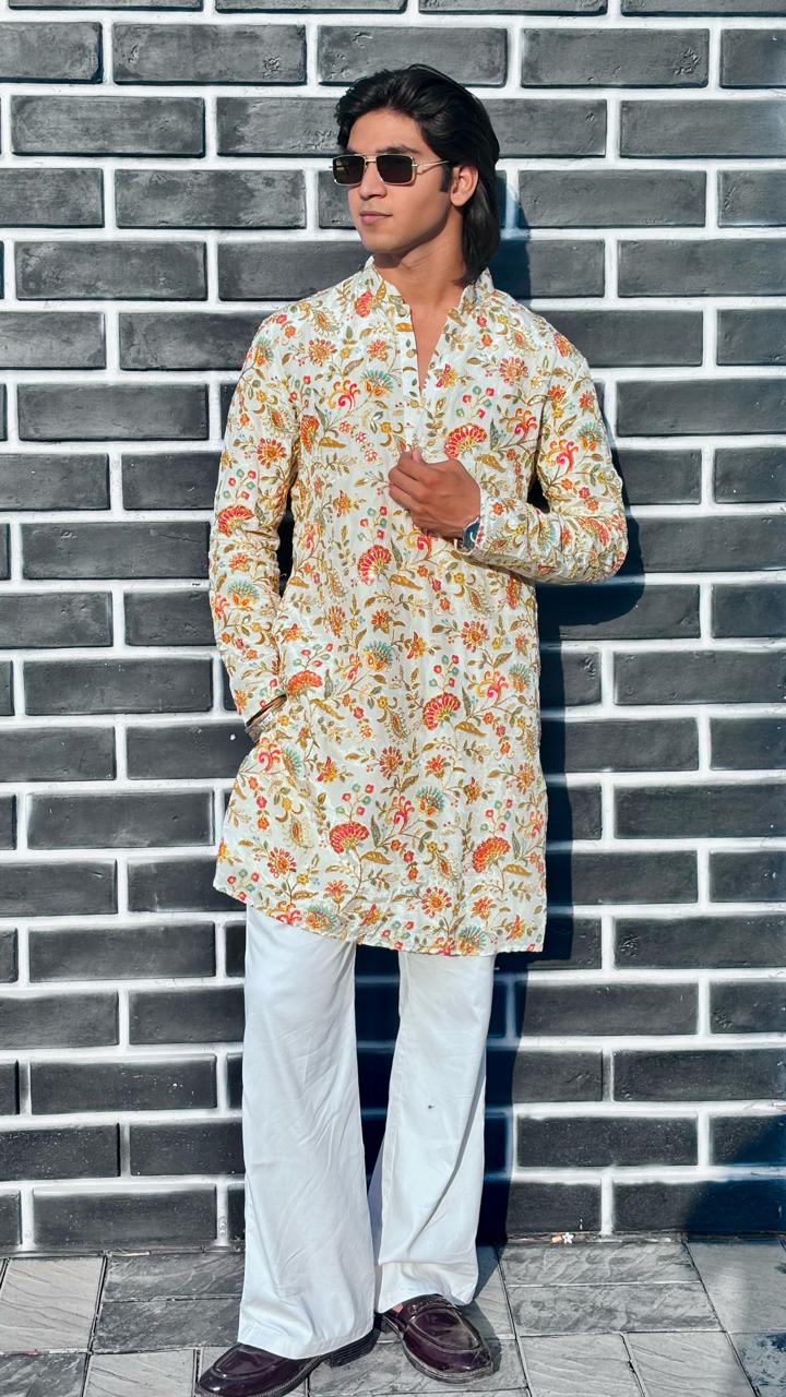 The Bagh Embroidered Kurta (Cream Floral)