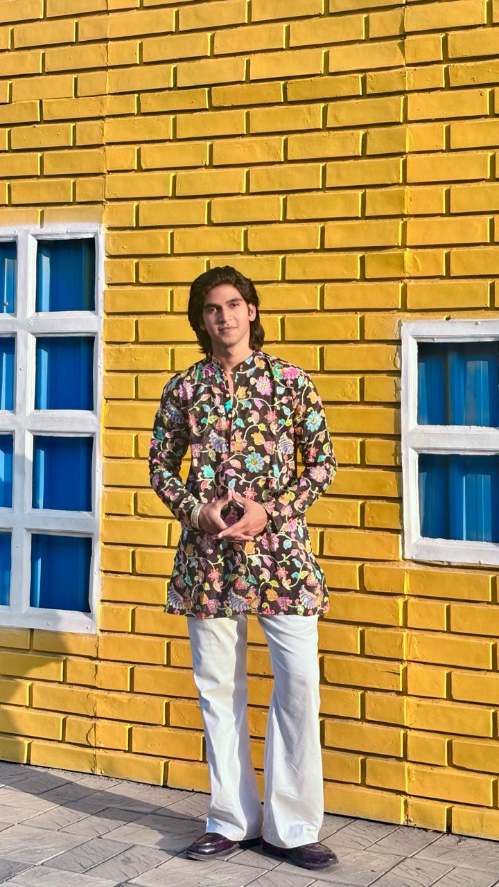 The Bagh Embroidered short Kurta Set (Black Floral)