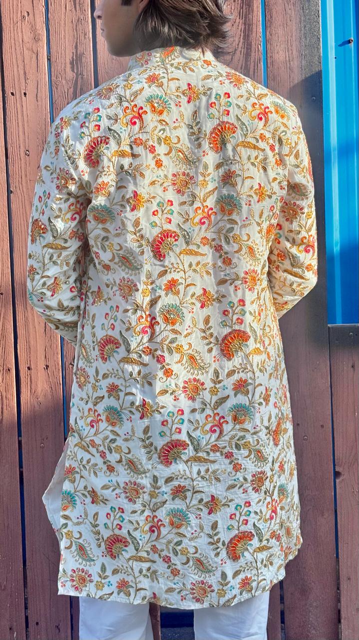 The Bagh Embroidered Kurta (Cream Floral)