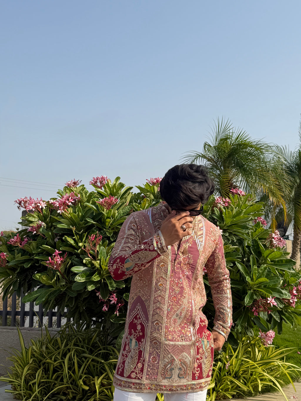 The Saltanat Embroidered Kurta (Royal Pink)