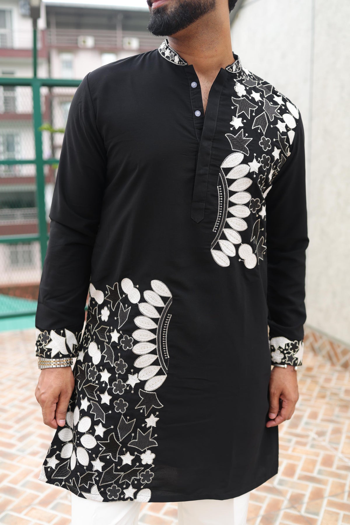 The Sitara Embroidered Kurta Set (Midnight Onyx & Ivory)