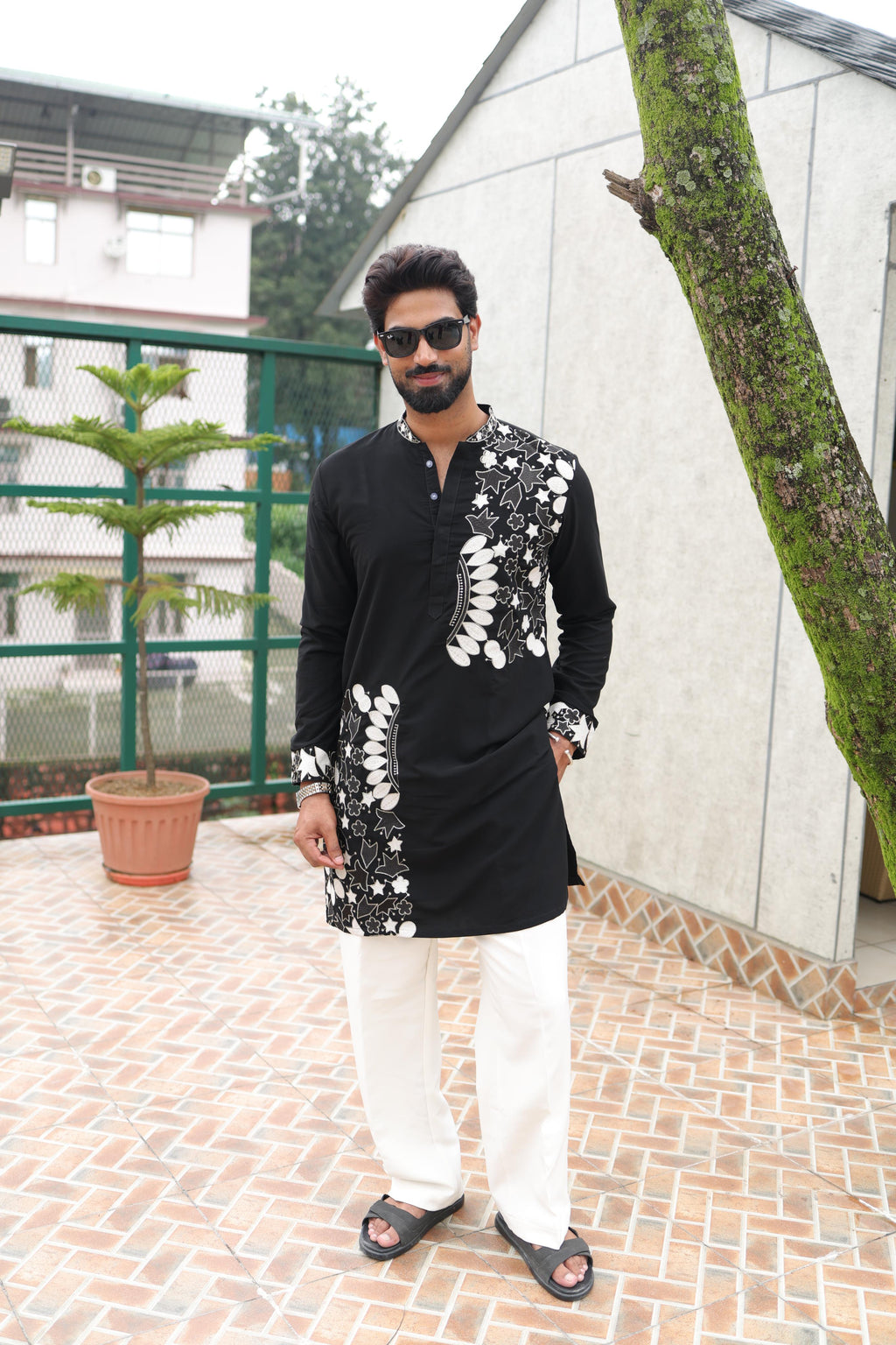 The Sitara Embroidered Kurta Set (Midnight Onyx & Ivory)